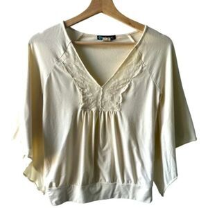 Vintage cream blouse medium 90s lace v-neck cottagecore bohemian shabby chic